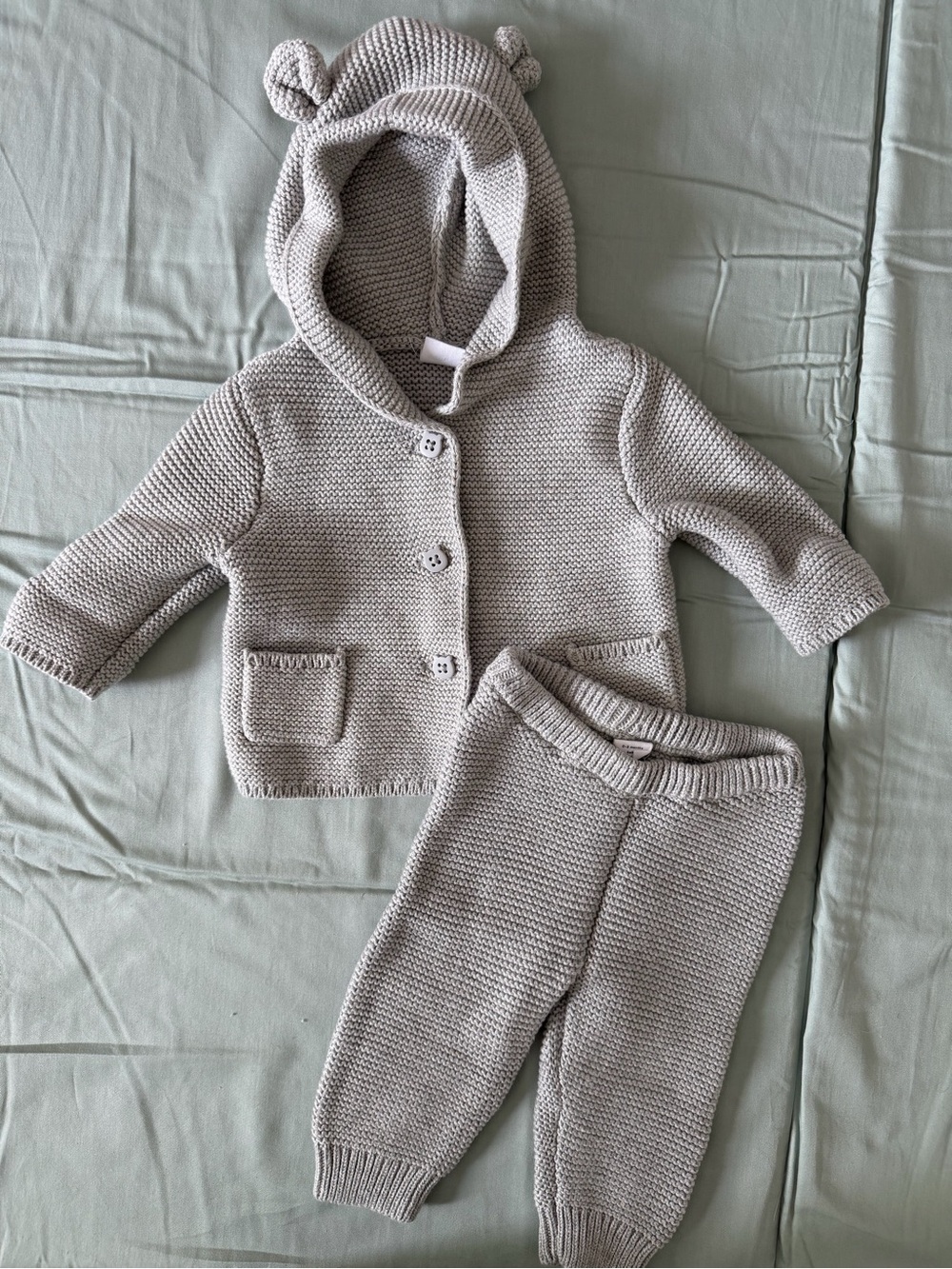 GAP Baby Bear Cardigan and Sweater Pants in Grey